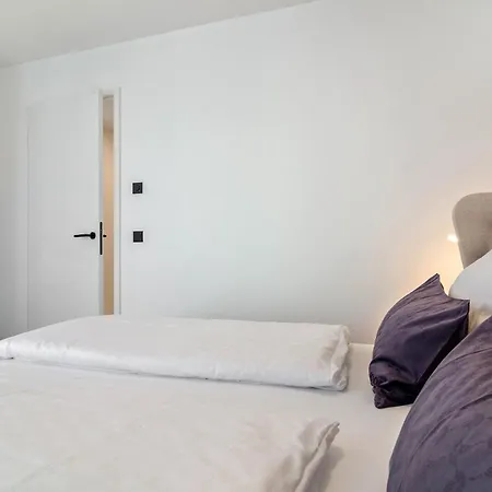 Purer Genuss - Exklusive Apartamento Owingen